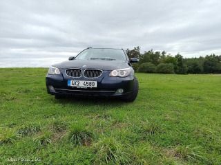 BMW 5 3,0   145 kW • AUTOMAT •