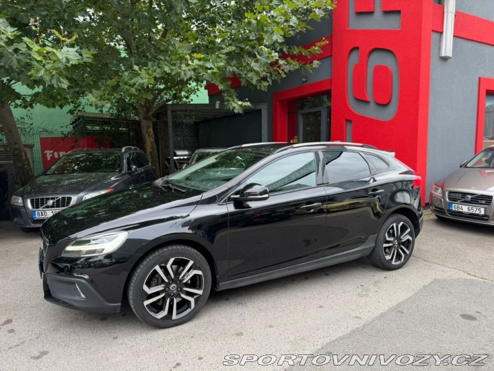 Volvo V40 2,0   T5 AWD Polestar 186 2016