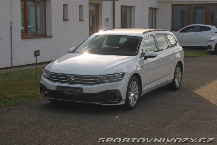 Volkswagen Ostatní modely Passat 1,4 GTE PLUGIN Hybrid Kom 1800