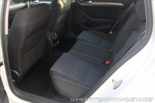 Volkswagen Ostatní modely Passat 1,4 GTE PLUGIN Hybrid Kom 1800