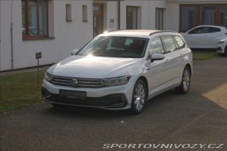 Volkswagen Ostatní modely Passat 1,4 GTE PLUGIN Hybrid Kom 1800