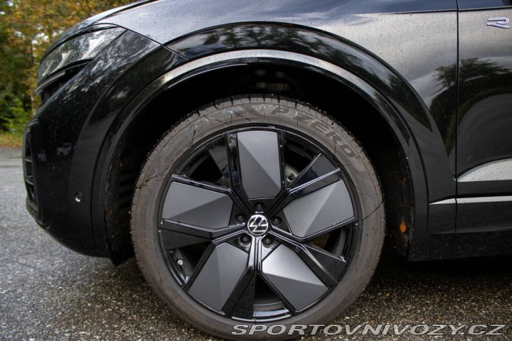 Volkswagen Ostatní modely Touareg  3.0 V6 TDI R-Line 4Motio 2025