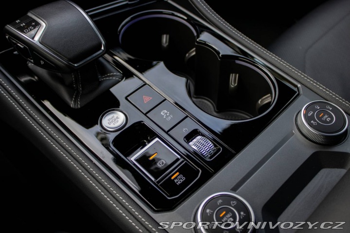 Volkswagen Ostatní modely Touareg  3.0 V6 TDI R-Line 4Motio 2025