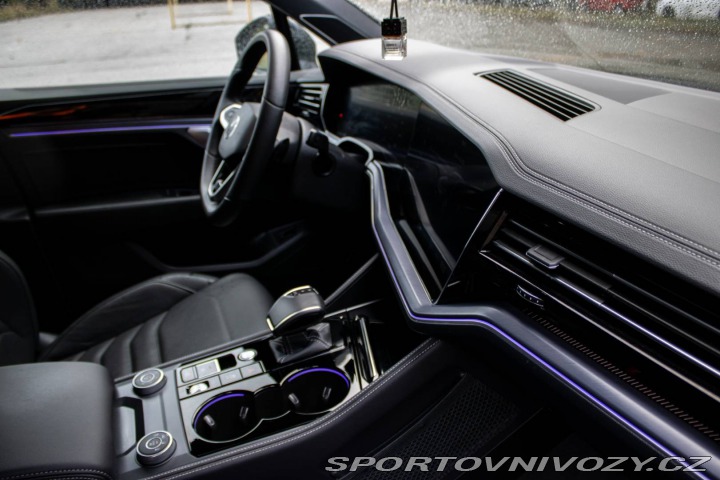 Volkswagen Ostatní modely Touareg  3.0 V6 TDI R-Line 4Motio 2025