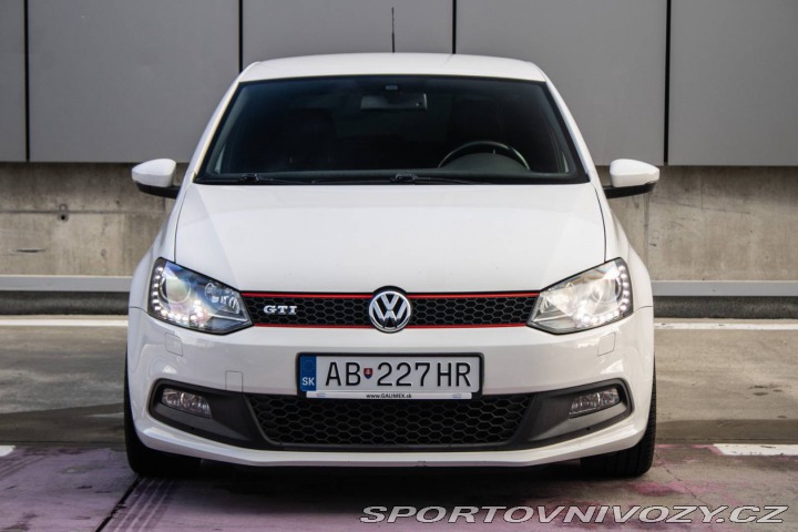 Volkswagen Polo GTI GTI 1.4 TSI 132kW AT/7 2 2012