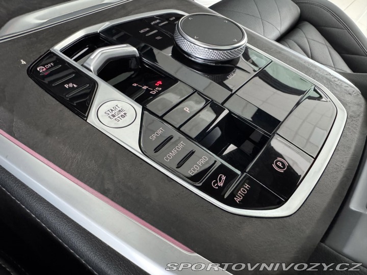 BMW X5 40i xDrive*280kW*REZERVAC 2024