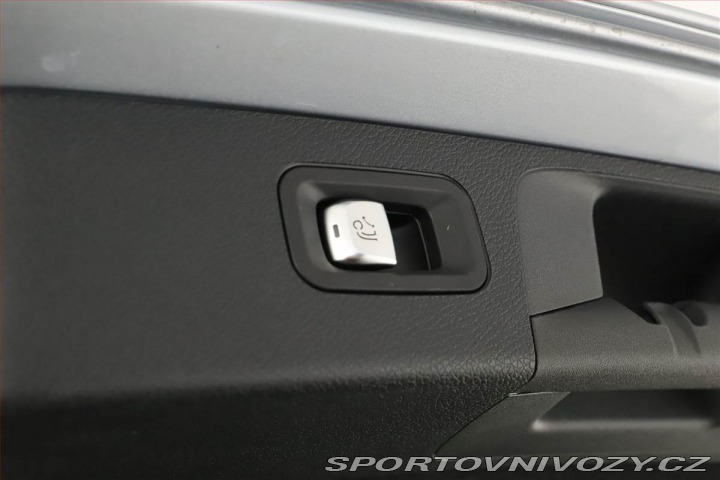 Mercedes-Benz E E 450 4MATIC 2021
