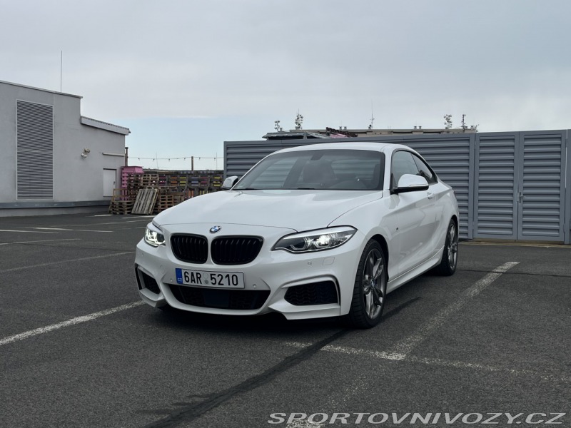 BMW 2 M240i xDrive