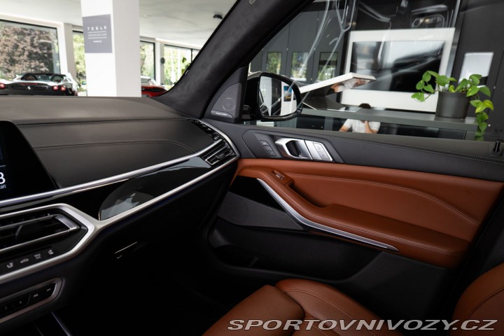 BMW X7 M50i/360/HarmanKardon/Pan 2022