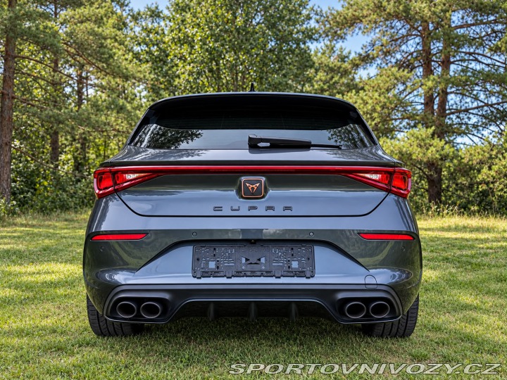 Cupra Leon 2.0 TSI 300k VZ Cup DSG 2022