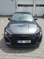 Audi RS3 2.5 TFSI quattro S tronic