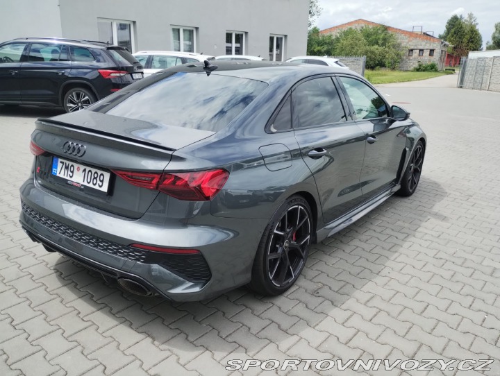 Audi RS3 2.5 TFSI quattro S tronic 2022