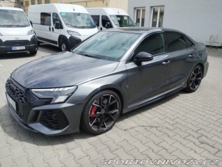 Audi RS3 2.5 TFSI quattro S tronic 2022