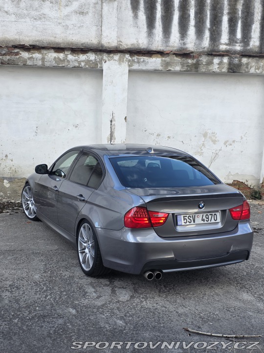 BMW 3 330d 2009