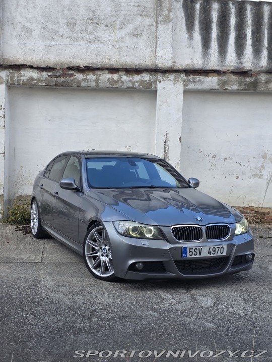 BMW 3 330d 2009