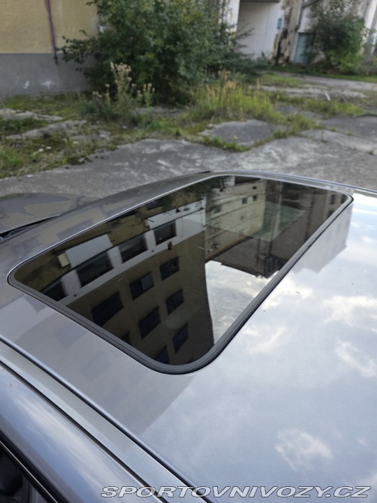 BMW 3 330d 2009