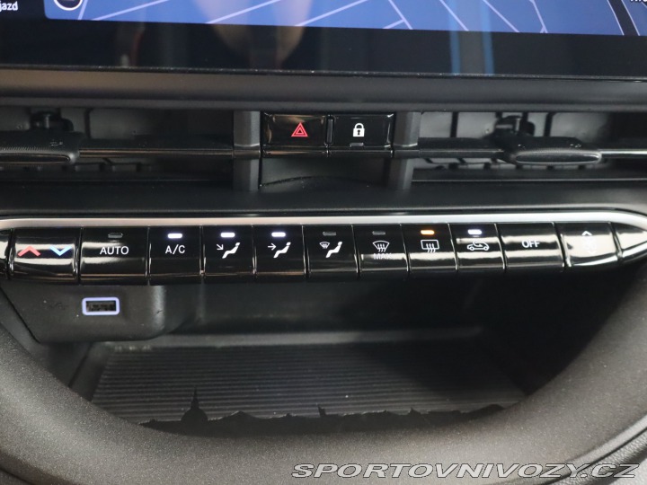 Abarth Ostatní modely 500e 42 kWh 2024