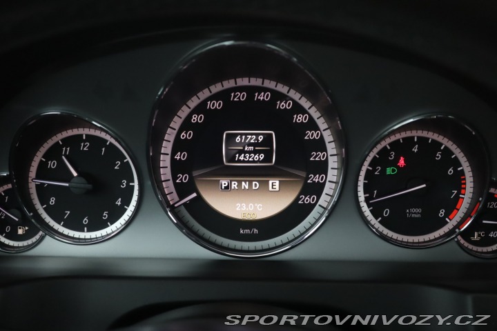 Mercedes-Benz E Avantgarde E 250 2013