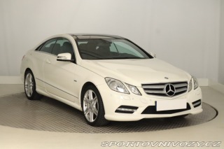 Mercedes-Benz E Avantgarde E 250 2013