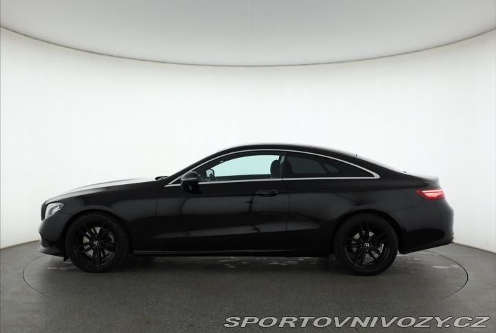 Mercedes-Benz E E 200 2017