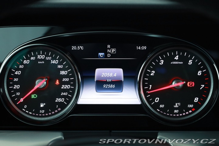 Mercedes-Benz E E 200 2017