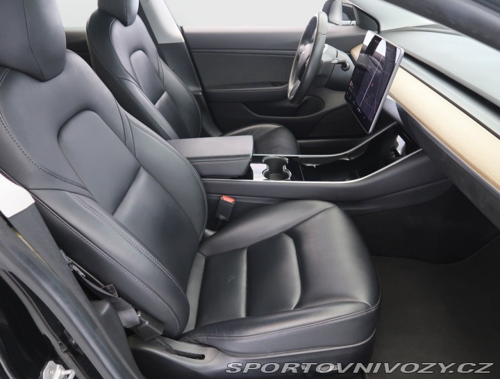 Tesla Model 3 Std Range Plus 52kWh 2019