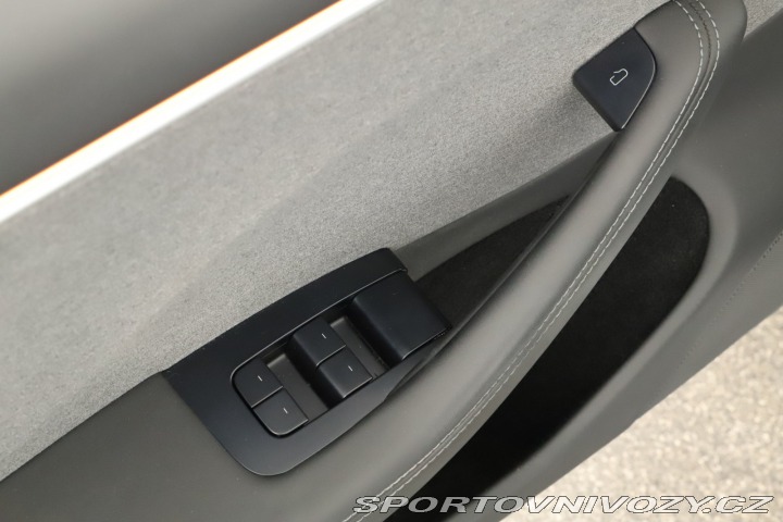 Tesla Model 3 Standard Range LFP 2024