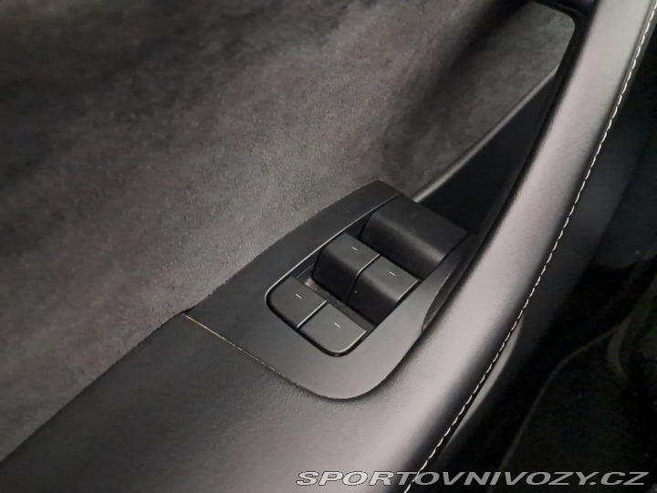 Tesla Model Y Long Range AWD 79kWh 2022