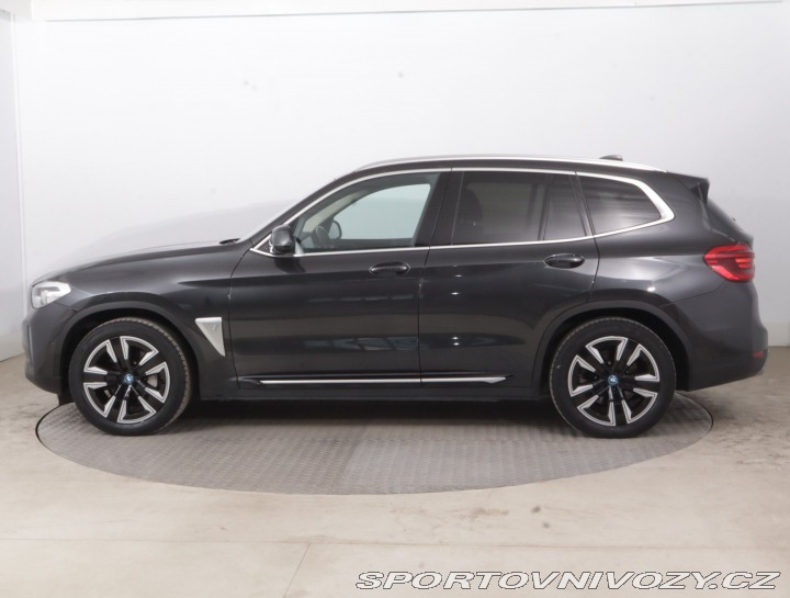 BMW iX3 80 kWh 2021