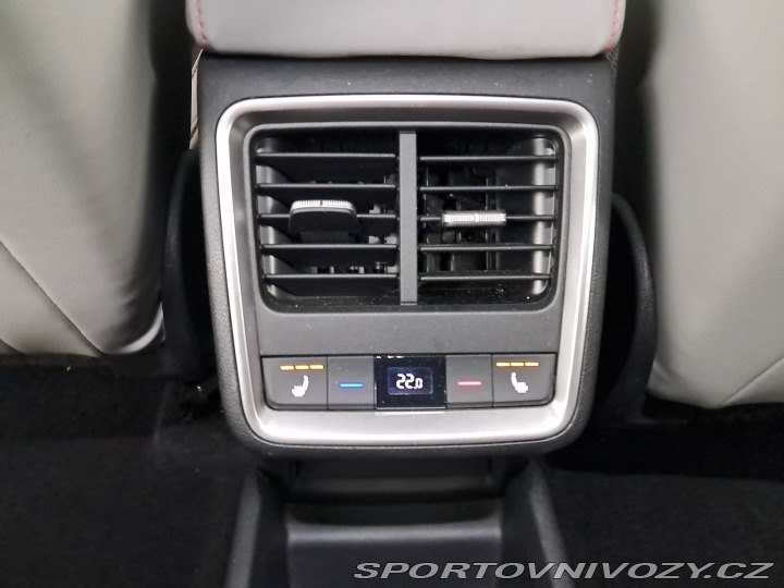 Škoda Elroq 85 (82 kWh) 2025