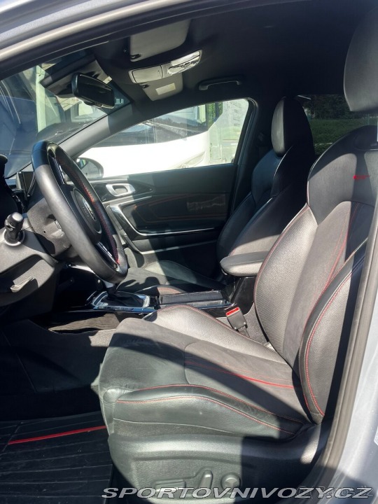 Kia ProCeed 1,6 TGDi 2021