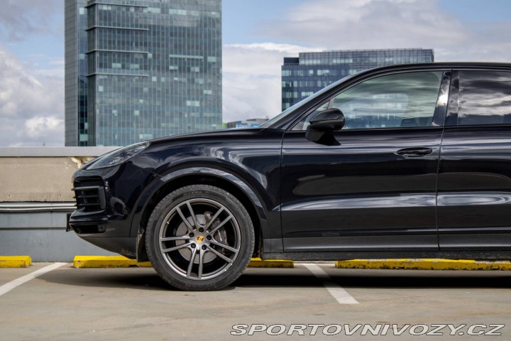Porsche Cayenne 4x4 A/T / 250kW / A8 / Z 2018