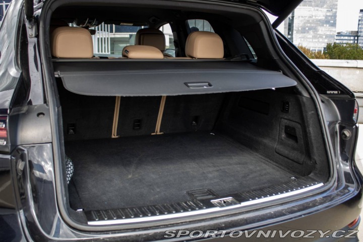 Porsche Cayenne 4x4 A/T / 250kW / A8 / Z 2018