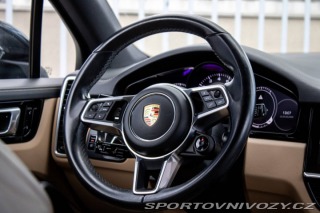 Porsche Cayenne 4x4 A/T / 250kW / A8 / Z 2018