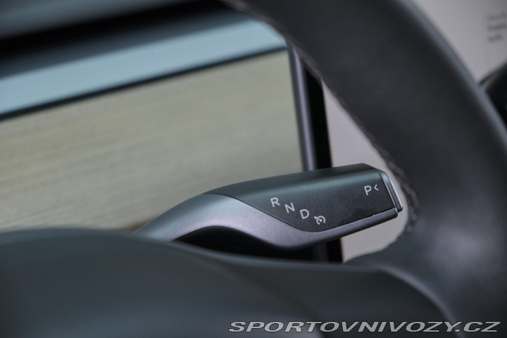 Tesla Model Y Dual Motor Long-Range 2023