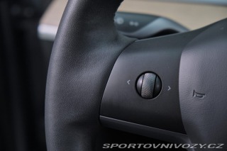 Tesla Model Y Dual Motor Long-Range 2023