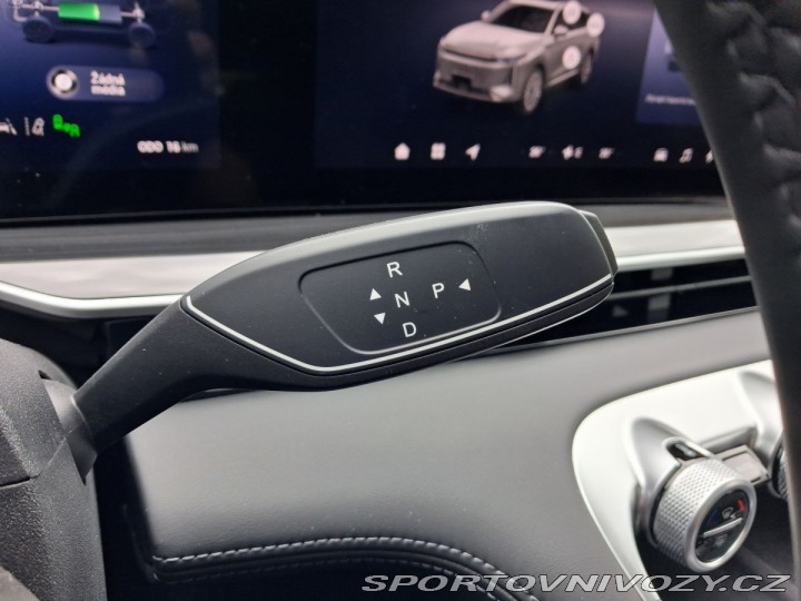 Ostatní značky Ostatní modely Omoda 9 Premium 1.5TGDI PHEV AWD 2026