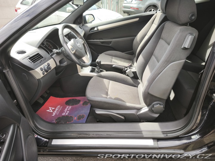 Opel Astra 1.6 16V Twin Top 2008