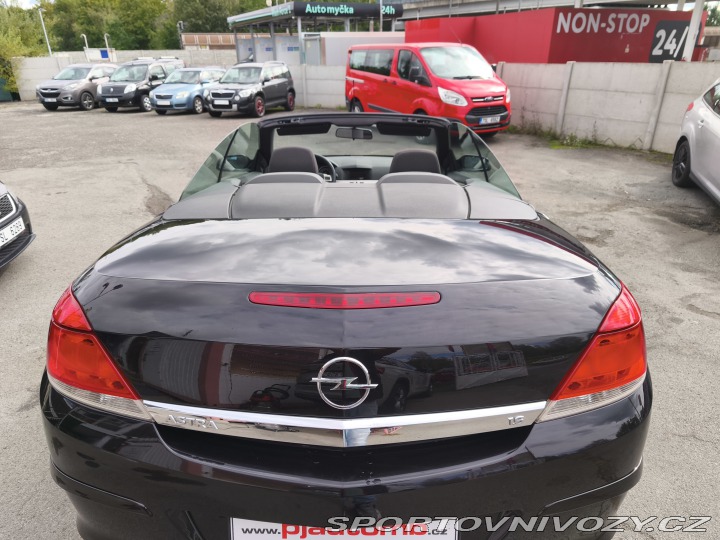 Opel Astra 1.6 16V Twin Top 2008