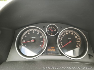 Opel Astra 1.6 16V Twin Top 2008