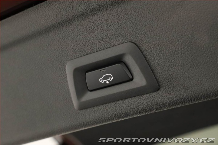 BMW X6 xDrive30d, M PAKET, VZDUC 2025