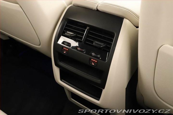 BMW X6 xDrive30d, M PAKET, VZDUC 2025