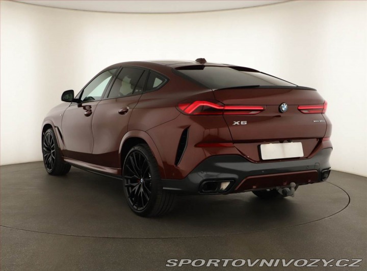 BMW X6 xDrive30d, M PAKET, VZDUC 2025