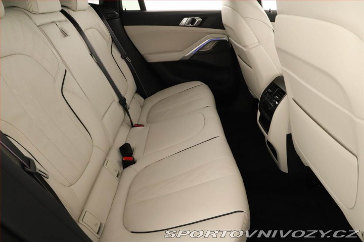 BMW X6 xDrive30d, M PAKET, VZDUC 2025