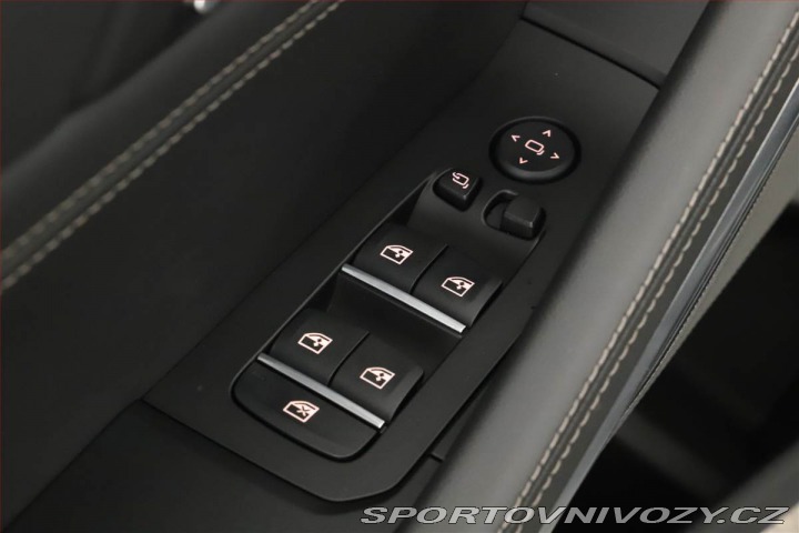 BMW X6 xDrive30d, M Paket, Navig 2025