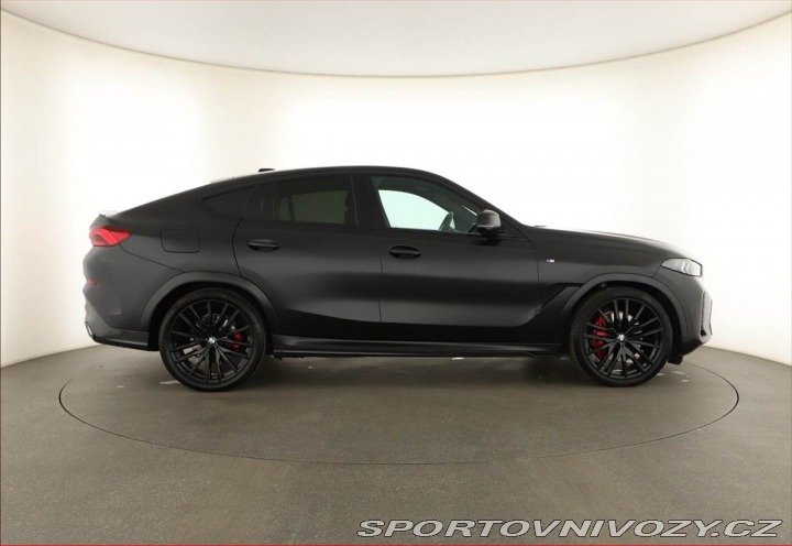 BMW X6 xDrive30d 2025