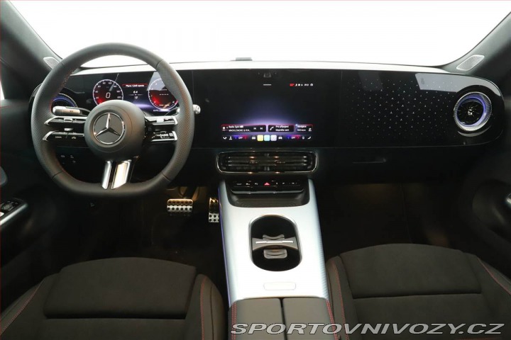 Mercedes-Benz CLA 200 2026