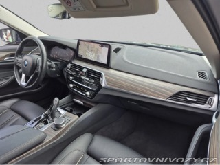 BMW 5 530d xDrive AT Touring 21 2022
