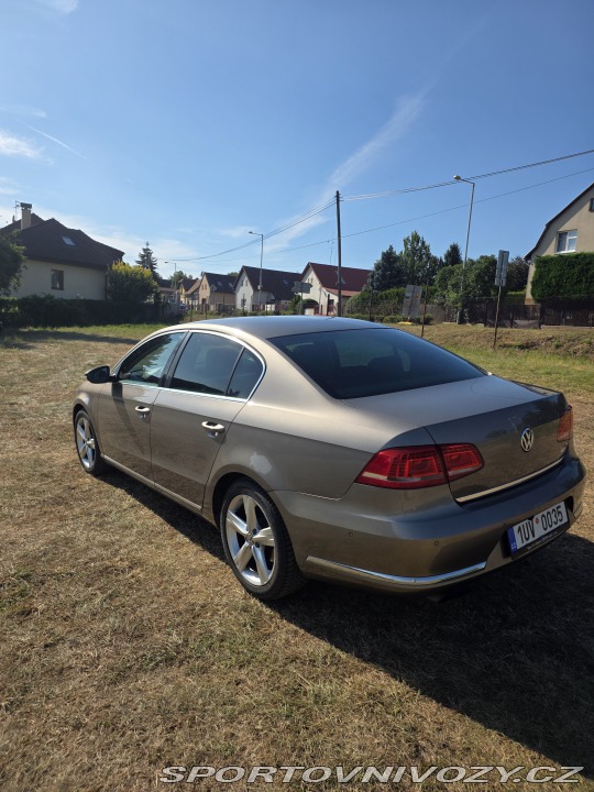 Volkswagen Ostatní modely Passat B7 2.0TSI 155kW HI 2011