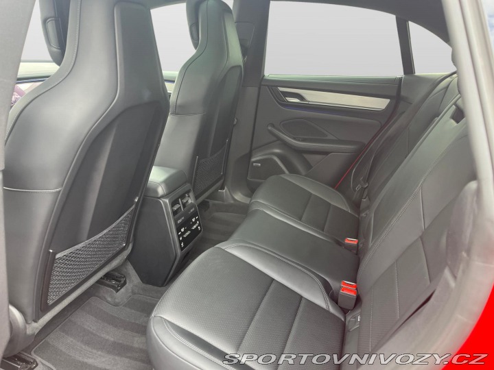 Porsche Macan 4s 2025